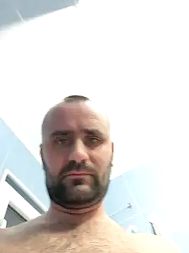 Snapshot of Govora chatting on 01.16.25 Govora online show from 01.16.25