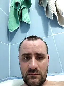 Snapshot of Govora chatting on 03.07.25 Govora online show from 03.07.25