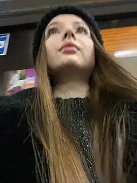 KrisMagnoly online show from 01.12.25