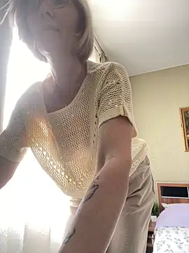 sensualEmilia online show from 06.15.26