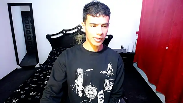 Snapshot of Deiby_casas chatting on 03.07.25 Deiby casas online show from 03.07.25