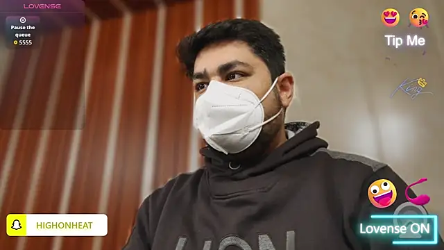 Snapshot of A4h_odin1 chatting on 12.17.25 A4h odin1 online show from 12.17.25