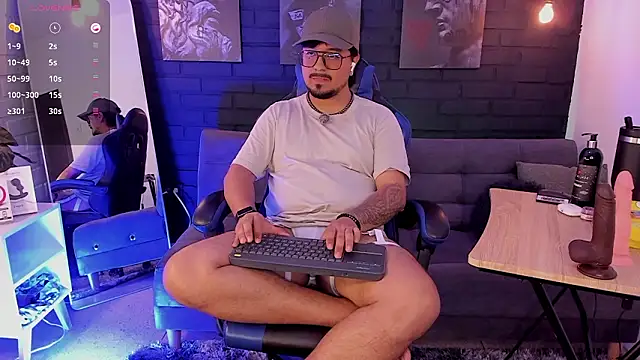 Snapshot of DaviidEvans_ chatting on 02.27.26 DaviidEvans online show from 02.27.26