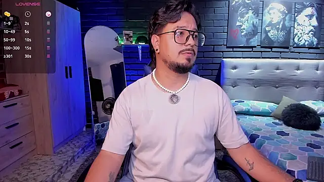 Snapshot of DaviidEvans_ chatting on 03.20.26 DaviidEvans online show from 03.20.26