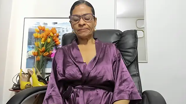 Aries Mature online show from 11.15.25