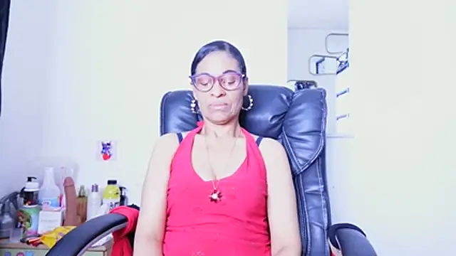 Aries Mature online show from 06.25.26