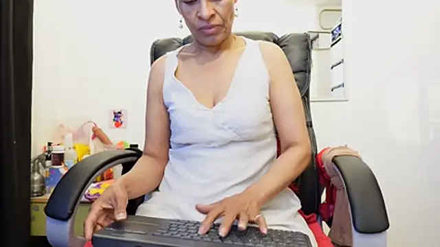 Aries Mature online show from 07.09.26