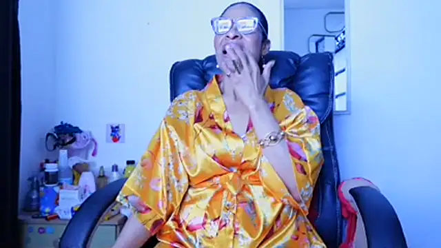 Aries Mature online show from 07.16.26