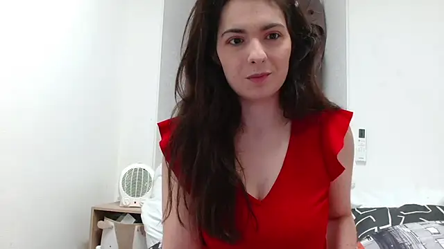 desirmiss1 online show from 10.28.25