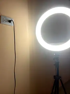 Tayra Siny online show from 01.19.26