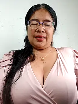   valentina18 online show from 02.23.25