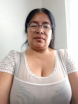   valentina18 online show from 02.25.25