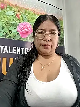   valentina18 online show from 05.13.26