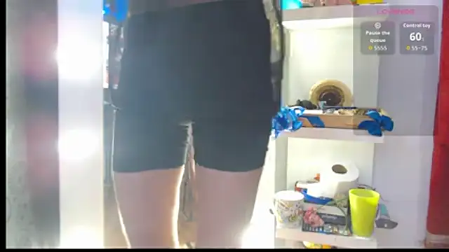 Snapshot of LAICK_01 chatting on 02.27.26 LAICK 01 online show from 02.27.26