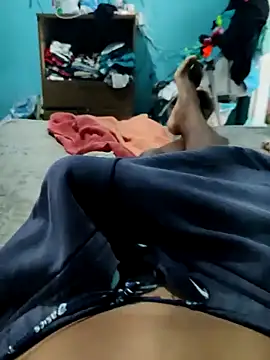 Snapshot of Arthu2r chatting on 12.04.24 Arthu2r online show from 12.04.24