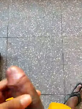 Snapshot of Arthu2r chatting on 01.17.25 Arthu2r online show from 01.17.25