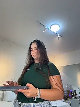 ava blue online show from 04.29.26