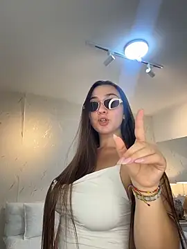 Snapshot of ava_blue chatting on 06.26.26 ava blue online show from 06.26.26
