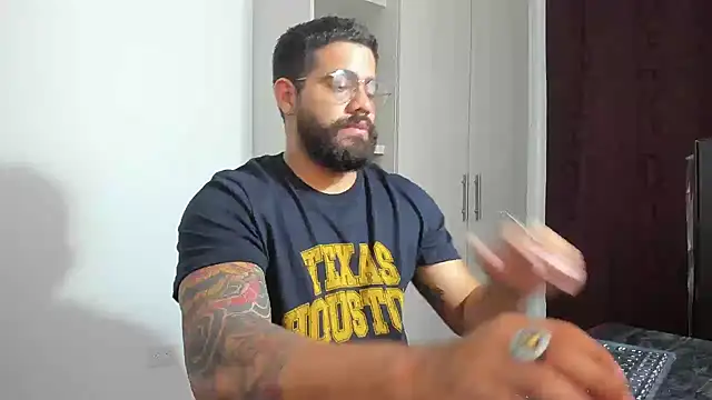 Snapshot of _Coddygold_ chatting on 03.13.26 Coddygold online show from 03.13.26