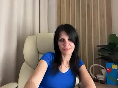 Snapshot of InjaAtHome chatting on 06.28.26 InjaAtHome online show from 06.28.26