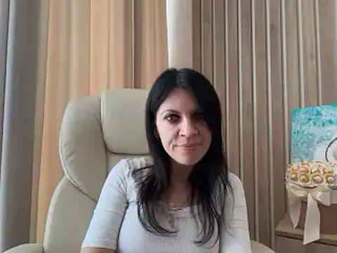 Snapshot of InjaAtHome chatting on 07.28.26 InjaAtHome online show from 07.28.26