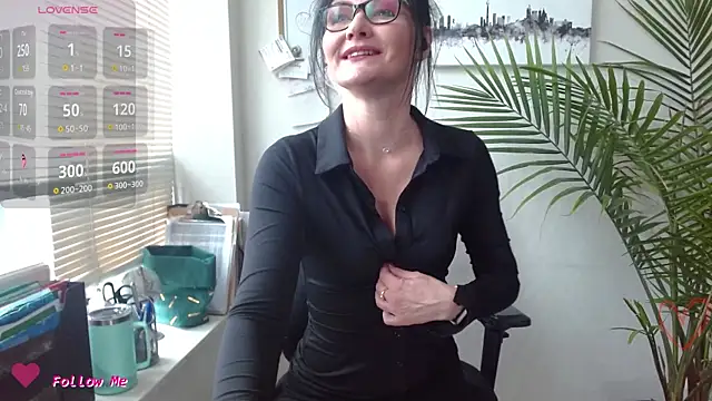 City Kat online show from 04.28.26