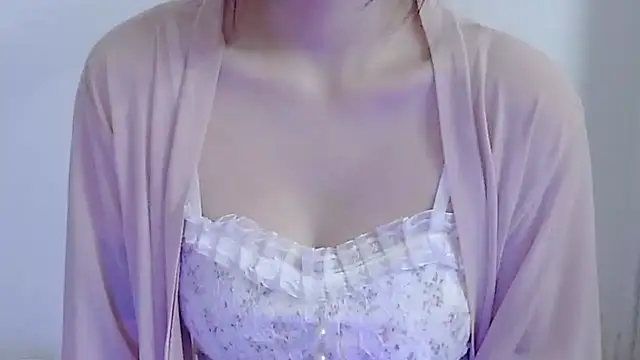 EmmySweet- online show from 05.04.26