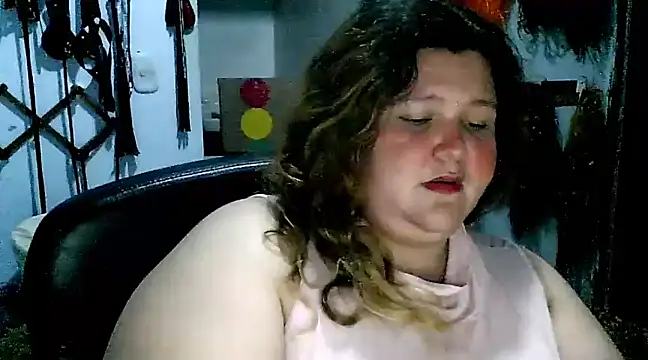squirt322bbw online show from 03.13.25