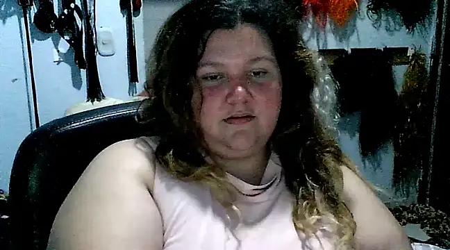 squirt322bbw online show from 03.14.25