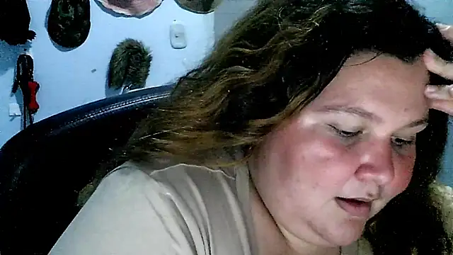 squirt322bbw online show from 03.18.25