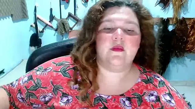 squirt322bbw online show from 09.23.25