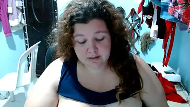 squirt322bbw online show from 12.03.25