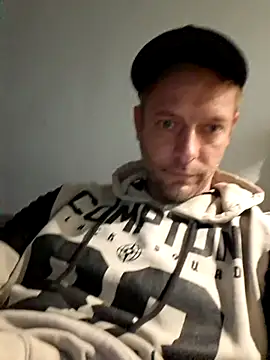 Snapshot of Percy_ohv chatting on 09.28.25 Percy ohv online show from 09.28.25