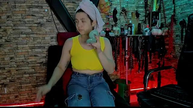 Liltildeman moon online show from 11.21.25