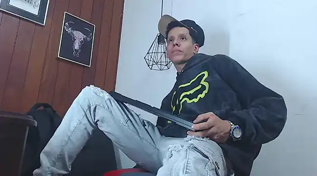 GaboReyes online show from 12.19.24