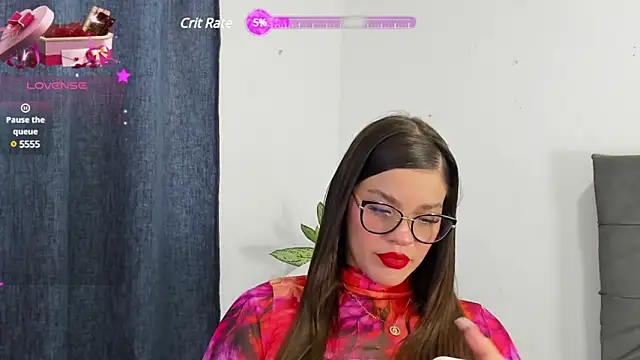 Snapshot of zoe69x chatting on 01.14.25 zoe69x online show from 01.14.25