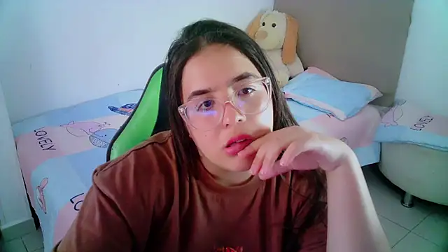 Snapshot of _alicia_z chatting on 01.17.25 alicia z online show from 01.17.25