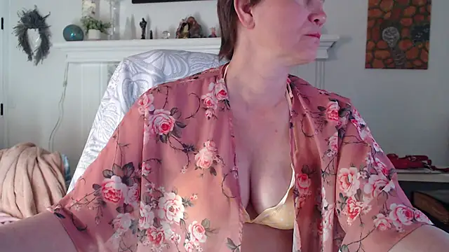 AuroraWillows online show from 02.06.26