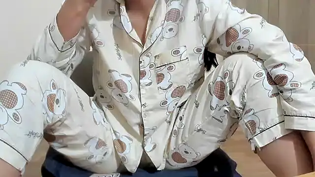 Beauty Asian Tina online show from 02.13.25