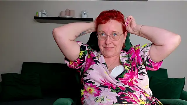 JoannaAndNeighbour online show from 06.11.26