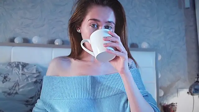 millllina online show from 10.07.25