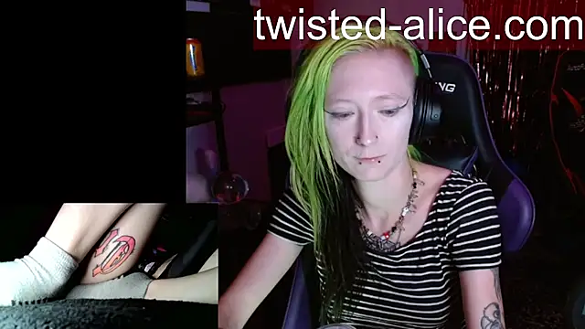 alicewonder09 online show from 07.23.26