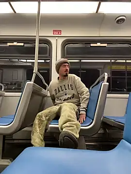 Snapshot of Bbyboyivan chatting on 01.14.25 Bbyboyivan online show from 01.14.25