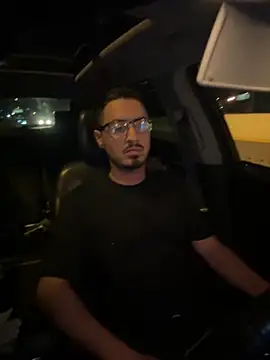 Snapshot of Bbyboyivan chatting on 10.19.25 Bbyboyivan online show from 10.19.25