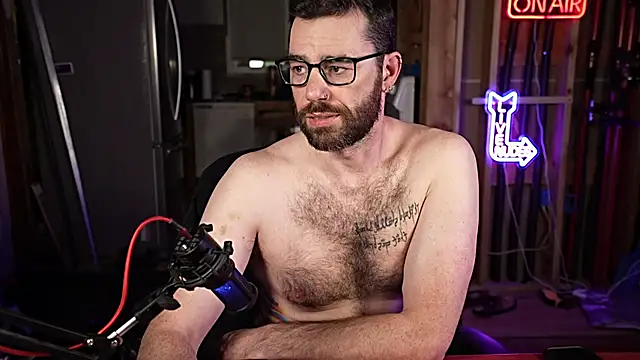 Snapshot of Fastflogger1 chatting on 12.02.24 Fastflogger1 online show from 12.02.24