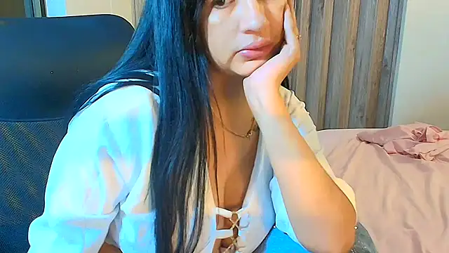 Snapshot of sara2520 chatting on 01.08.26 sara2520 online show from 01.08.26