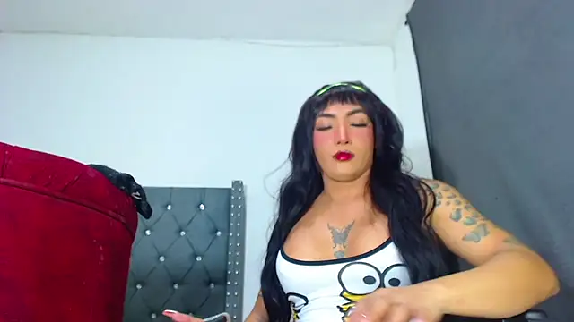 Snapshot of party_aass chatting on 01.13.25 party aass online show from 01.13.25