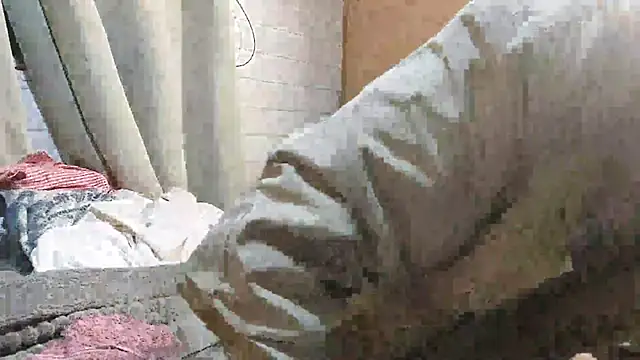 Hotcasados69 online show from 05.17.26