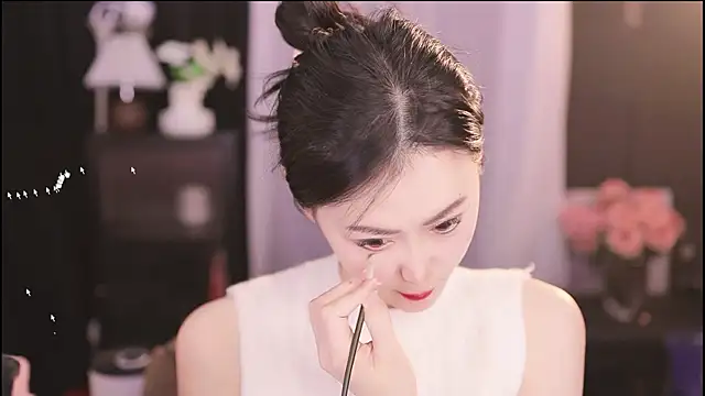 Snapshot of Ocean--Lili chatting on 02.07.25 Ocean--Lili online show from 02.07.25