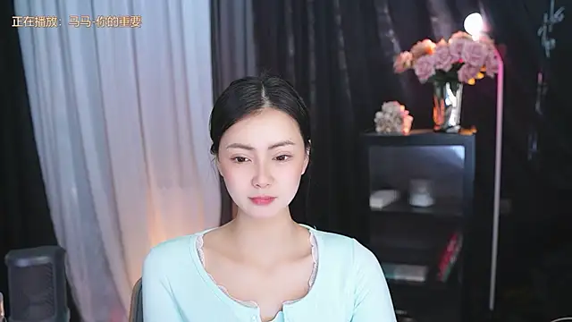 Snapshot of Ocean--Lili chatting on 03.18.25 Ocean--Lili online show from 03.18.25